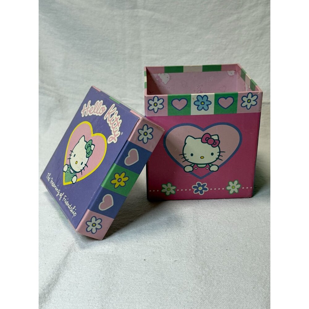 Hello Kitty Pink & Purple Square Box - The Meaning Of Friendship Design